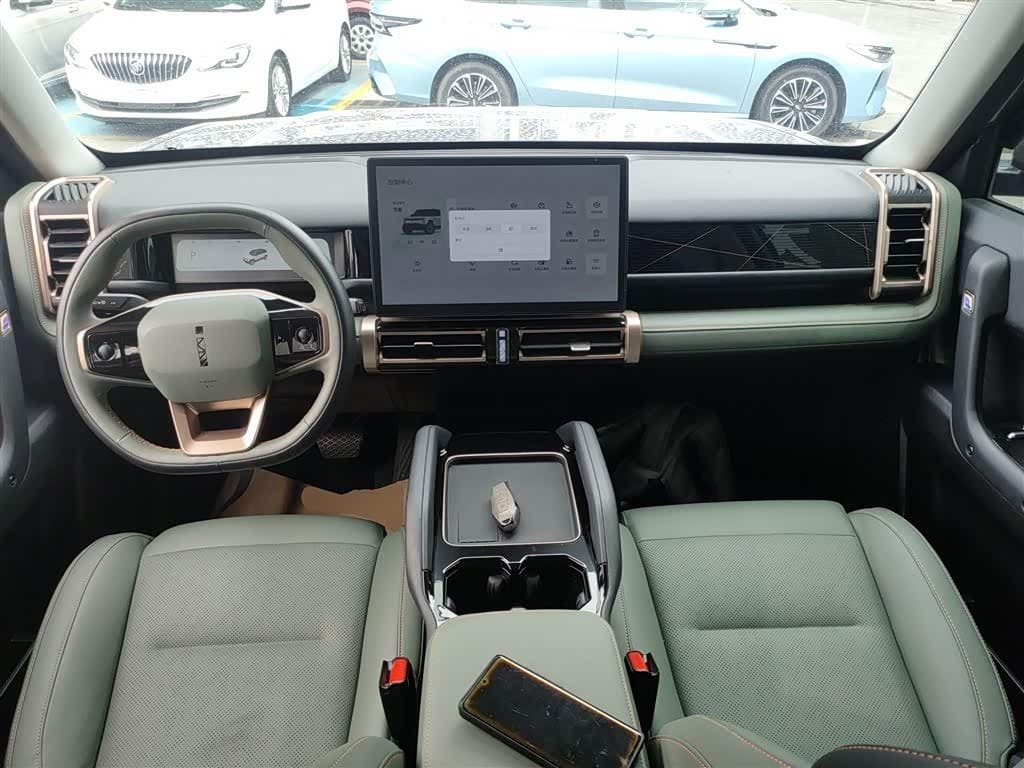 2024 iCar 03 Gris Argenté, 28,500 km, China export – photo 6