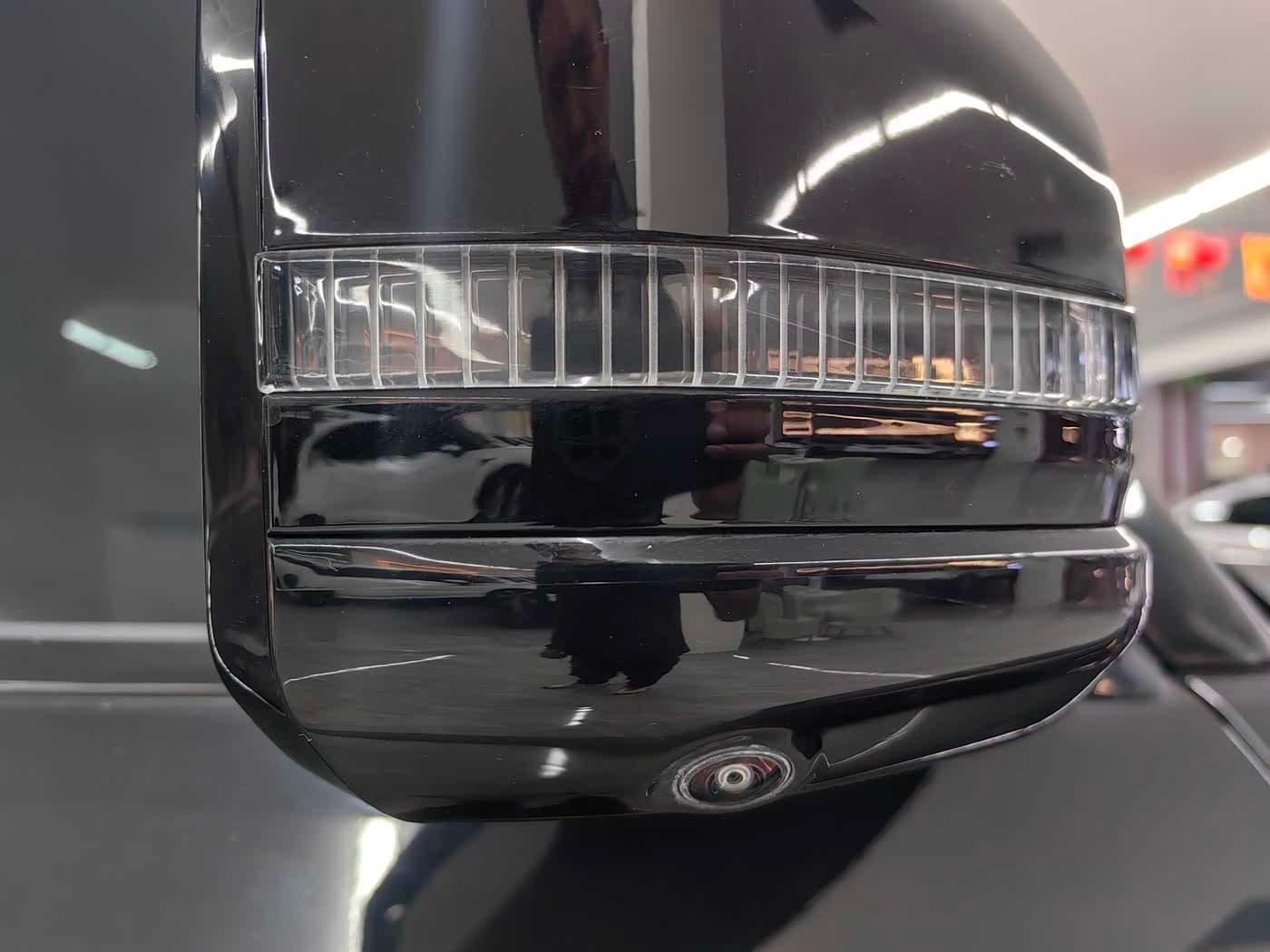 2024 iCar 03T Black, 10,000 km, China export – photo 14