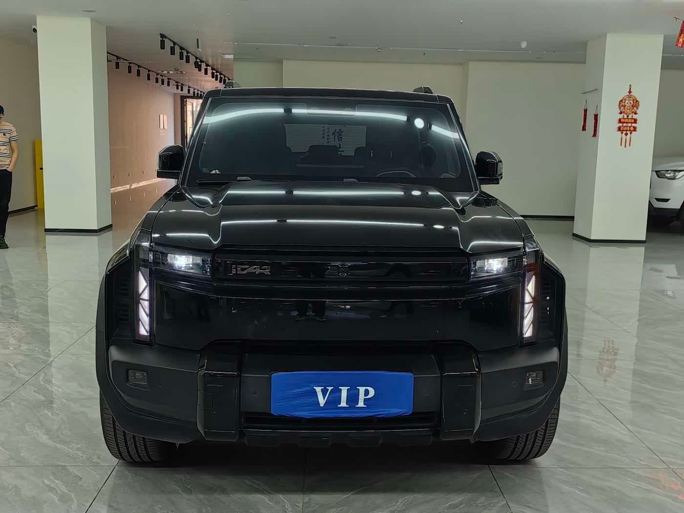2024 iCar 03T Black, 10,000 km, China export – photo 2
