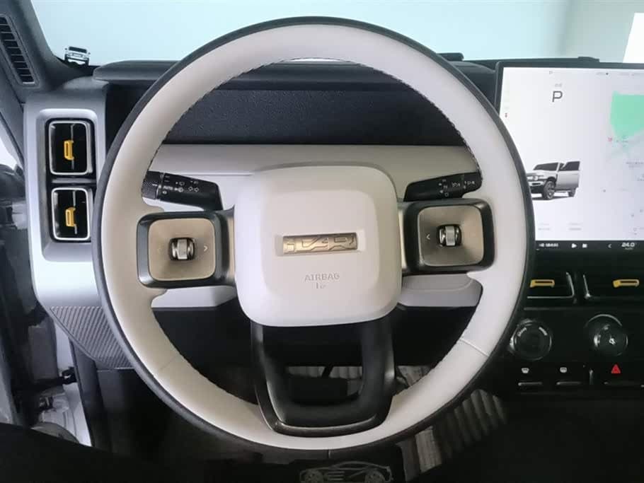 2025 iCar V23 رمادي فضي, 37,700 km, China export – photo 15