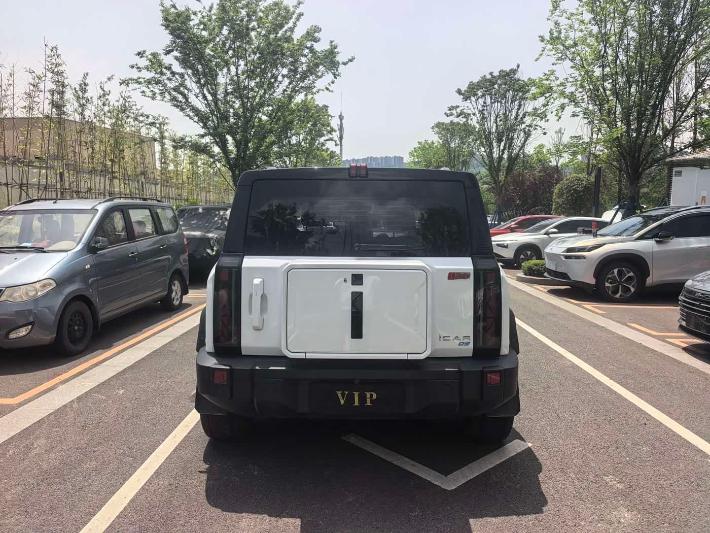 2024 iCar 03 White, 60,000 km, China export – photo 6
