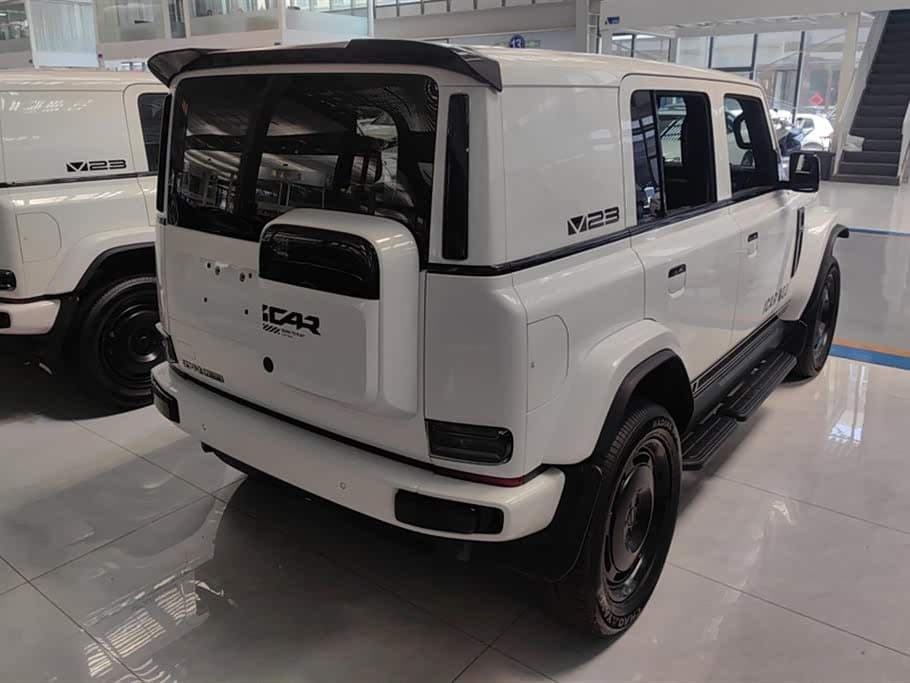 2024 iCar V23 White, 24,200 km, China export – photo 3