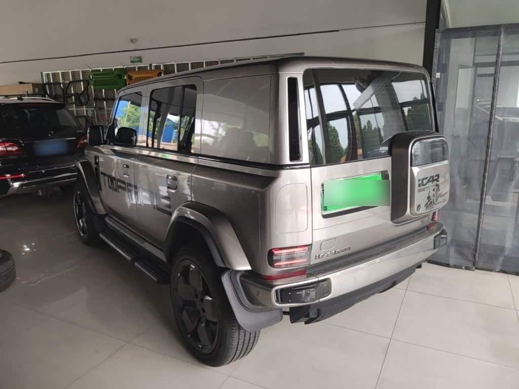 2025 iCar V23 Silbergrau, 25,800 km, China export – photo 5