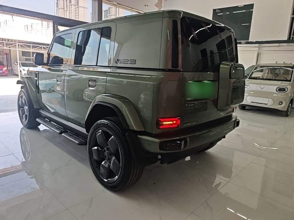 2025 iCar V23 Green, 14,000 km, China export – photo 5