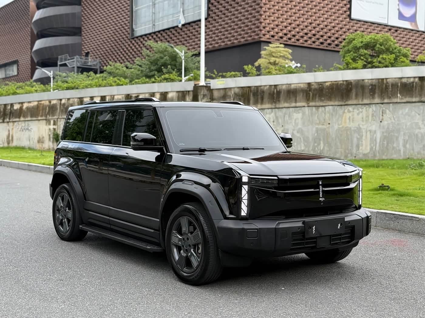 2024 iCar 03 Black, 79,800 km, China export – photo 3