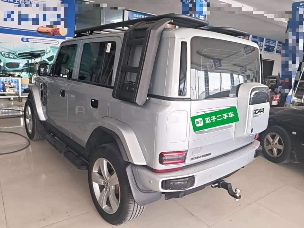 2025 iCar V23 رمادي فضي, 27,300 km, China export – photo 5