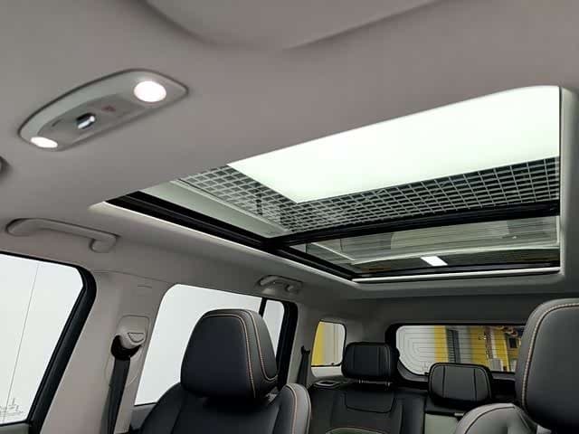 2024 iCar 03 Black, 29,900 km, China export – photo 13