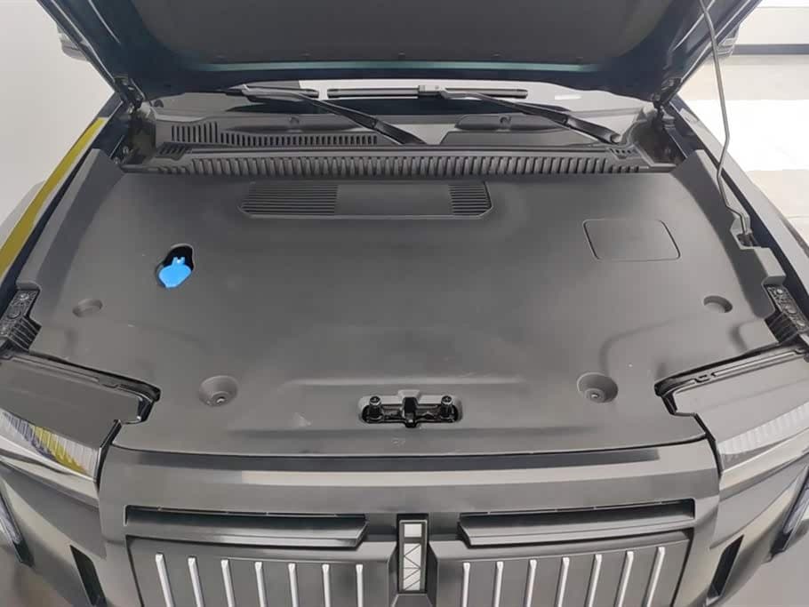 2024 iCar 03 Green, 26,100 km, China export – photo 10