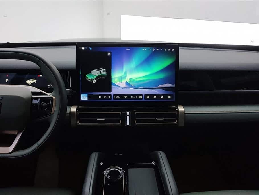 2024 iCar 03 Black, 49,600 km, China export – photo 13