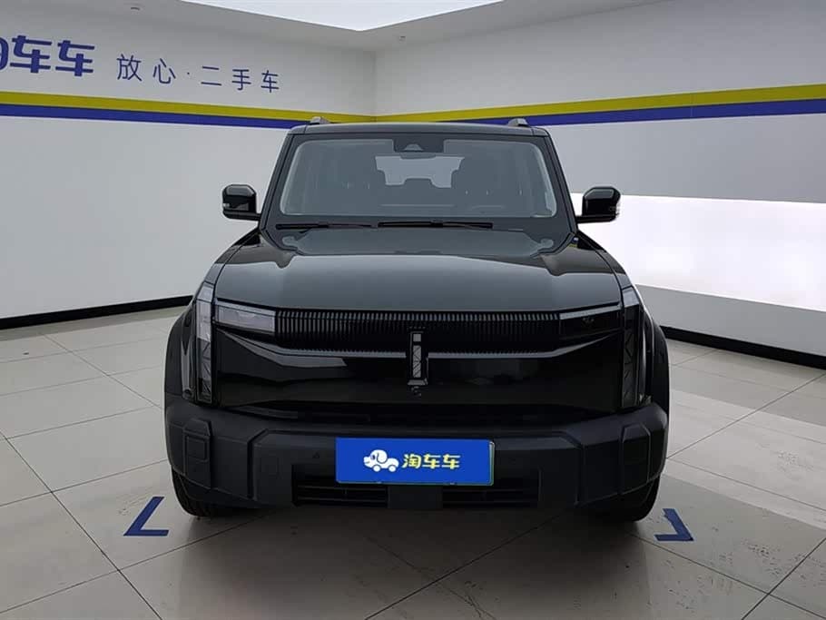 2024 iCar 03 Black, 49,600 km, China export – photo 2