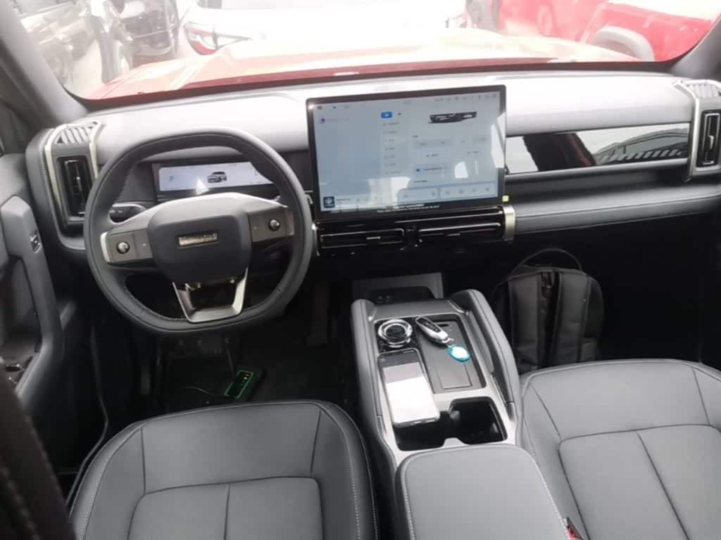 2024 iCar 03T Red, 3,500 km, China export – photo 10