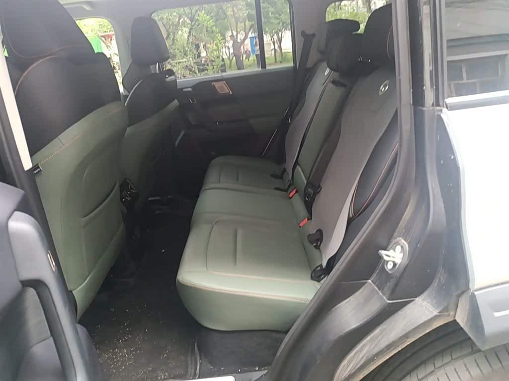2024 iCar 03 Zilvergrijs, 11,200 km, China export – photo 15