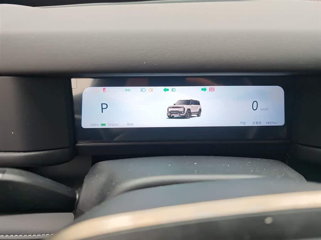 2024 iCar 03T Red, 3,500 km, China export – photo 12