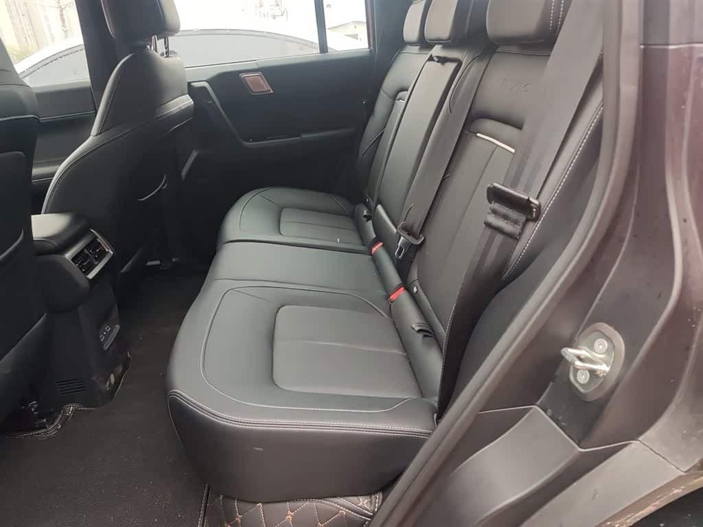 2024 iCar 03T Red, 3,500 km, China export – photo 17