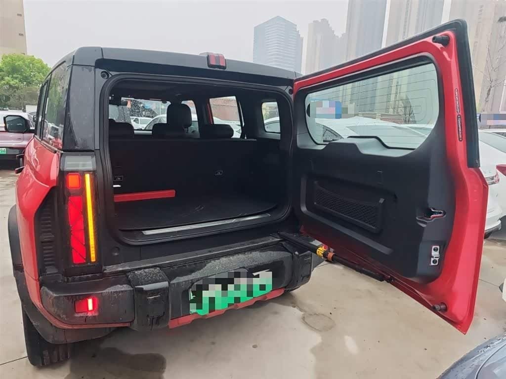 2024 iCar 03T Red, 3,500 km, China export – photo 19