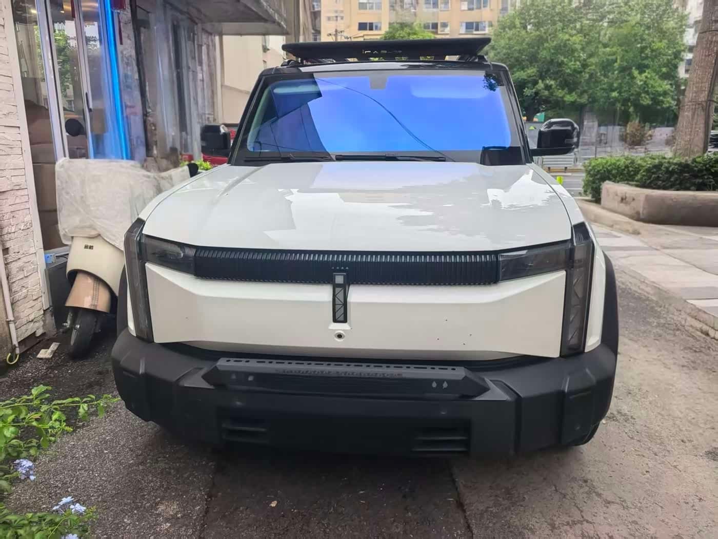 2024 iCar 03 White, 64,000 km, China export – photo 2