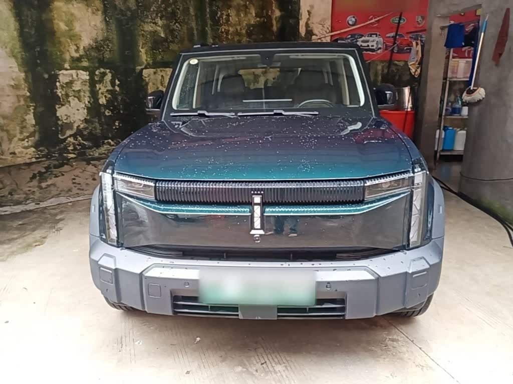 2024 iCar 03 Black, 29,900 km, China export – photo 3
