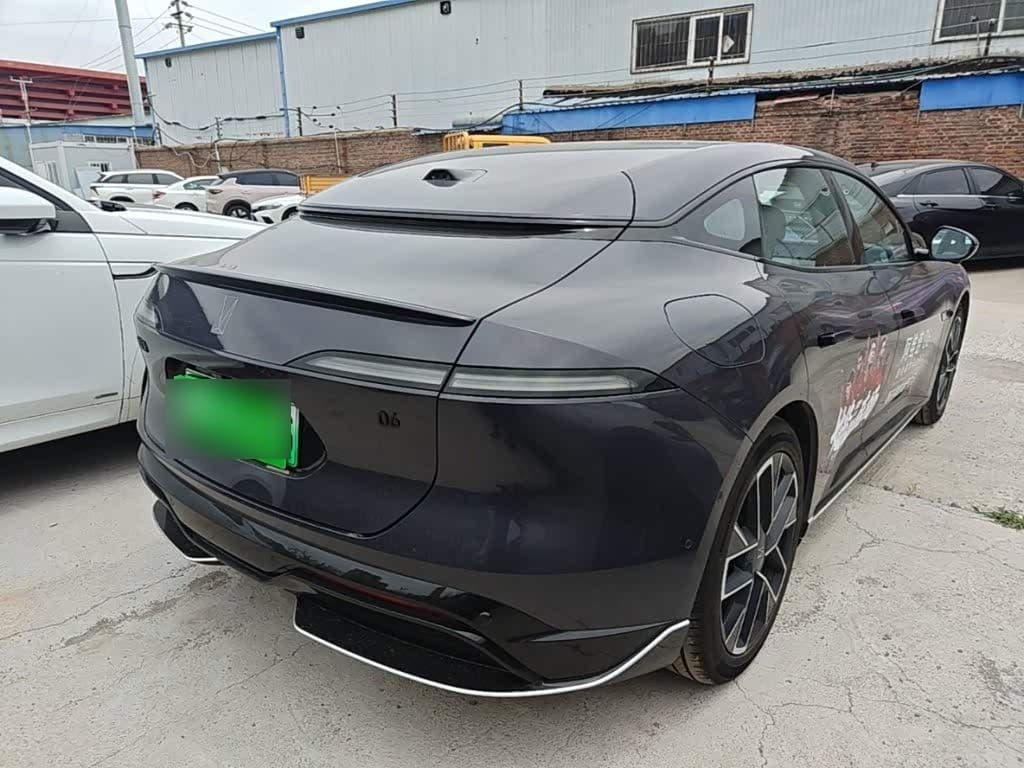 2025 Avatr 06 Red, 7,100 km, China export – photo 7