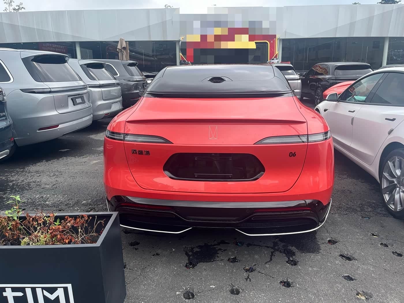 2025 Avatr 06 Red, 8,000 km, China export – photo 10