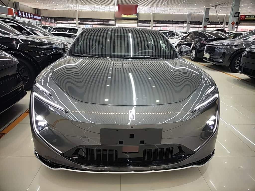 2025 Avatr 12 Silbergrau, 4,200 km, China export – photo 3
