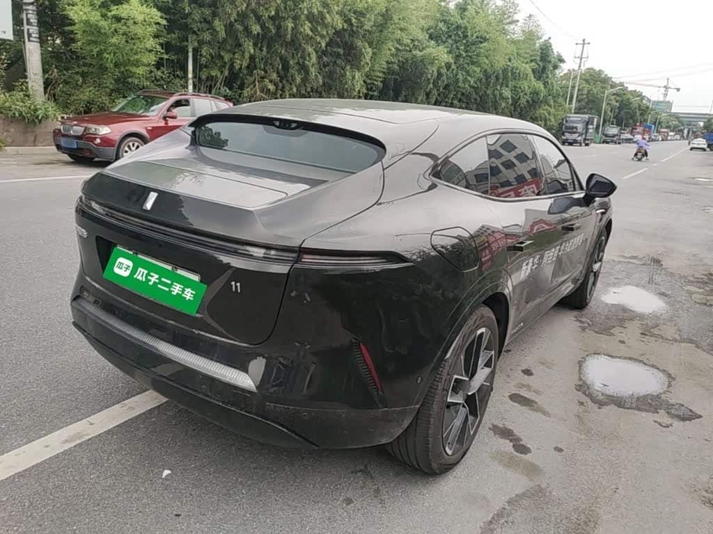 2025 Avatr 11 Black, 3,200 km, China export – photo 7