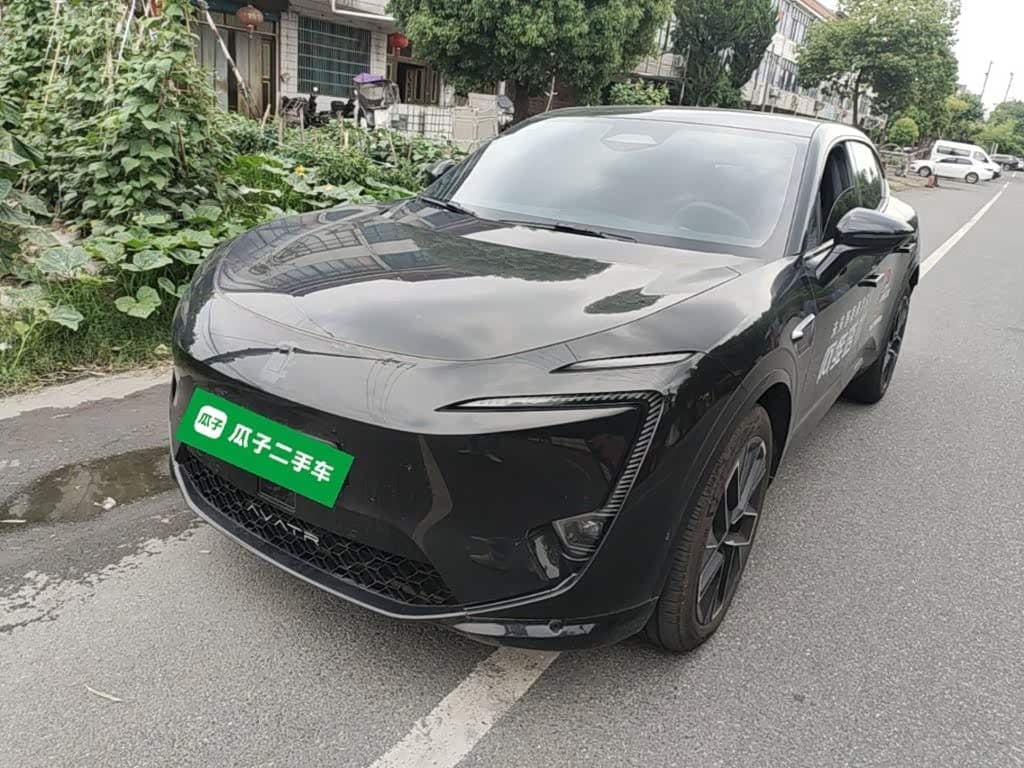 2025 Avatr 11 Black, 3,200 km, China export – photo 1