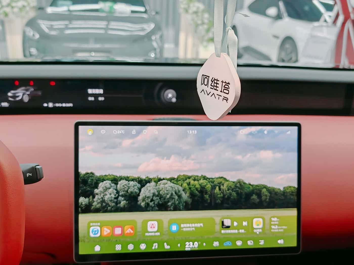 2026 Avatr 12 Black, 6,400 km, China export – photo 12