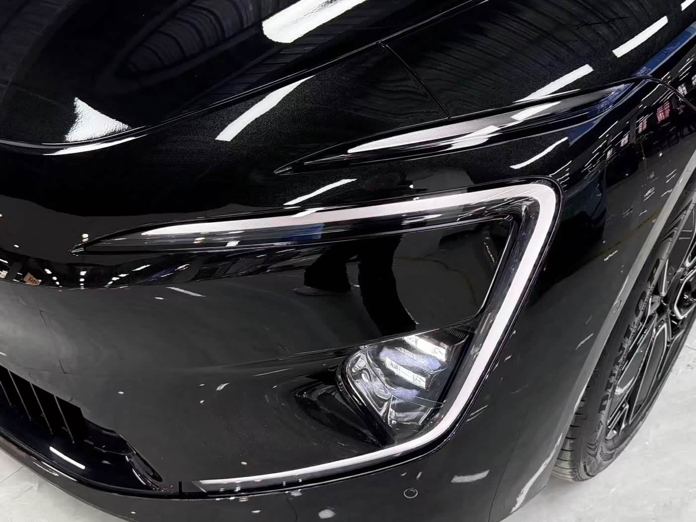 2025 Avatr 12 Black, 100 km, China export – photo 8