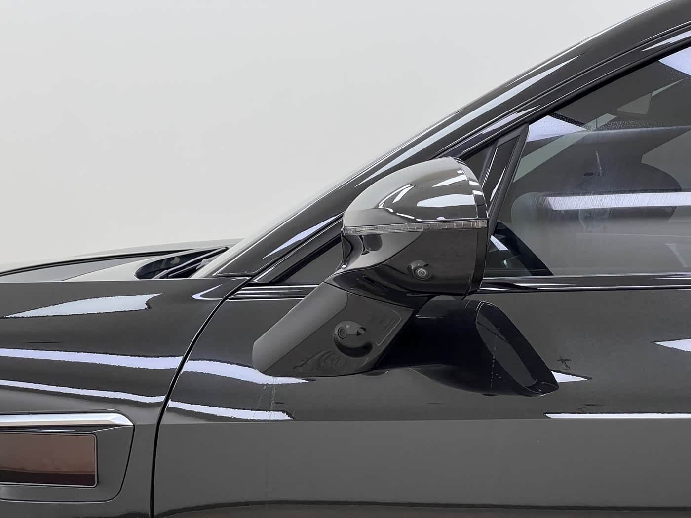 2025 Avatr 11 Black, 13,800 km, China export – photo 10