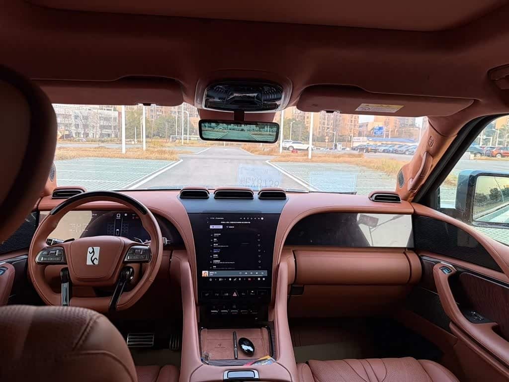 2023 Yangwang U8 Blue, 60,000 km, China export – photo 5