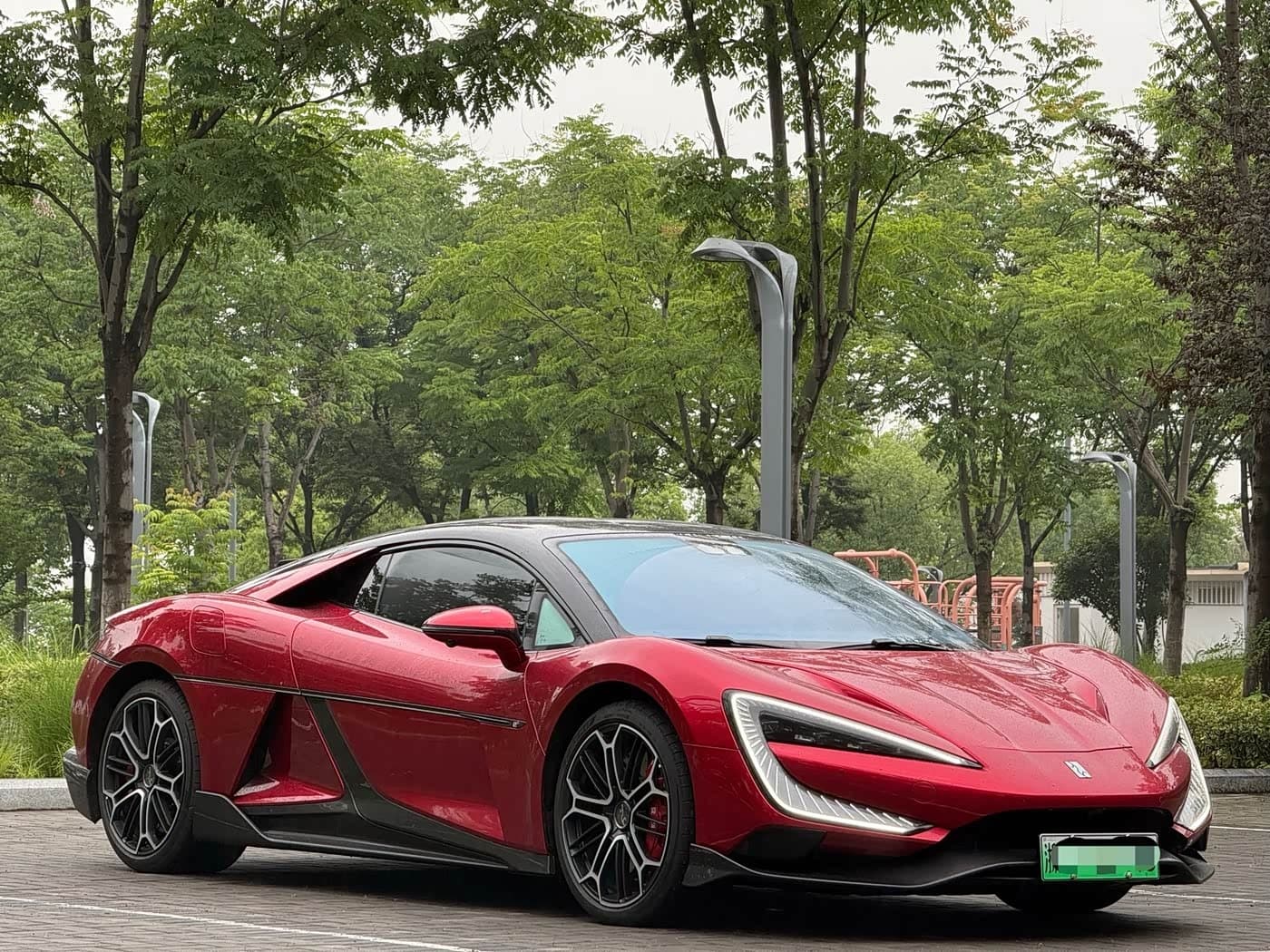 2024 Yangwang U9 Red, 8,000 km, China export – photo 3