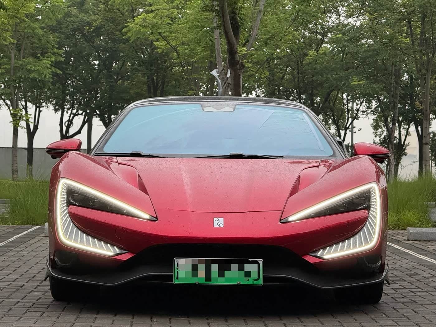 2024 Yangwang U9 Red, 8,000 km, China export – photo 2
