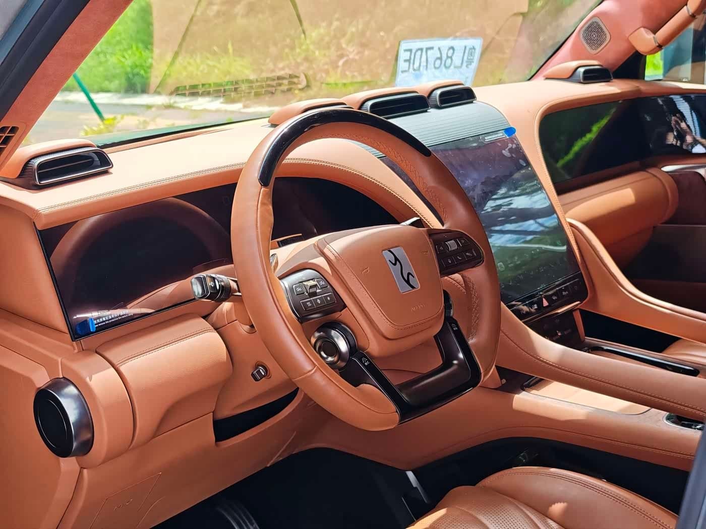 2023 Yangwang U8 Green, 72,000 km, China export – photo 10