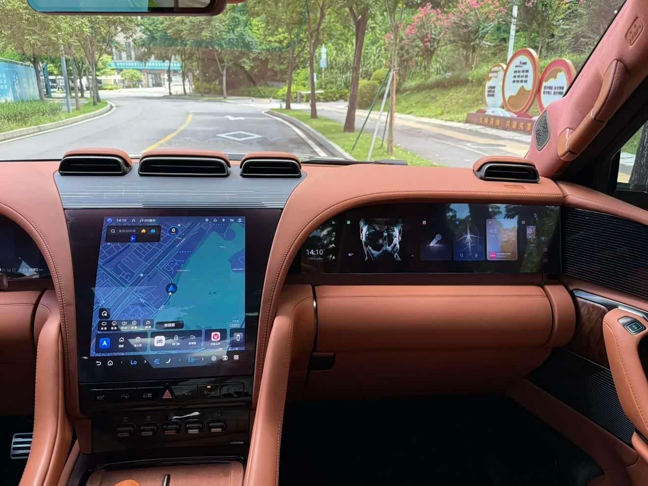 2023 Yangwang U8 Green, 43,000 km, China export – photo 14