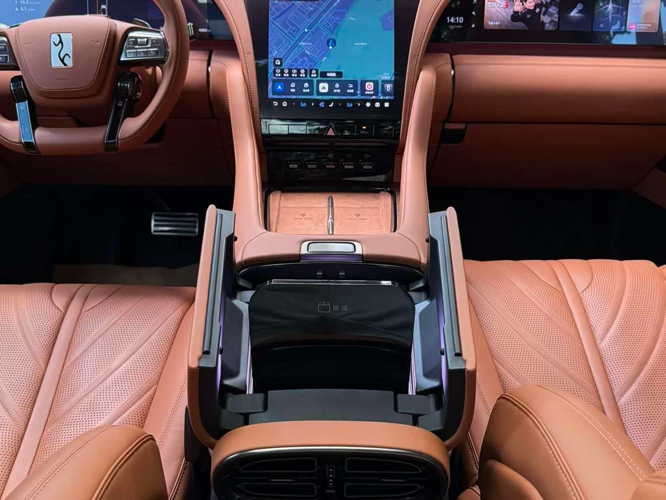 2023 Yangwang U8 Green, 43,000 km, China export – photo 18