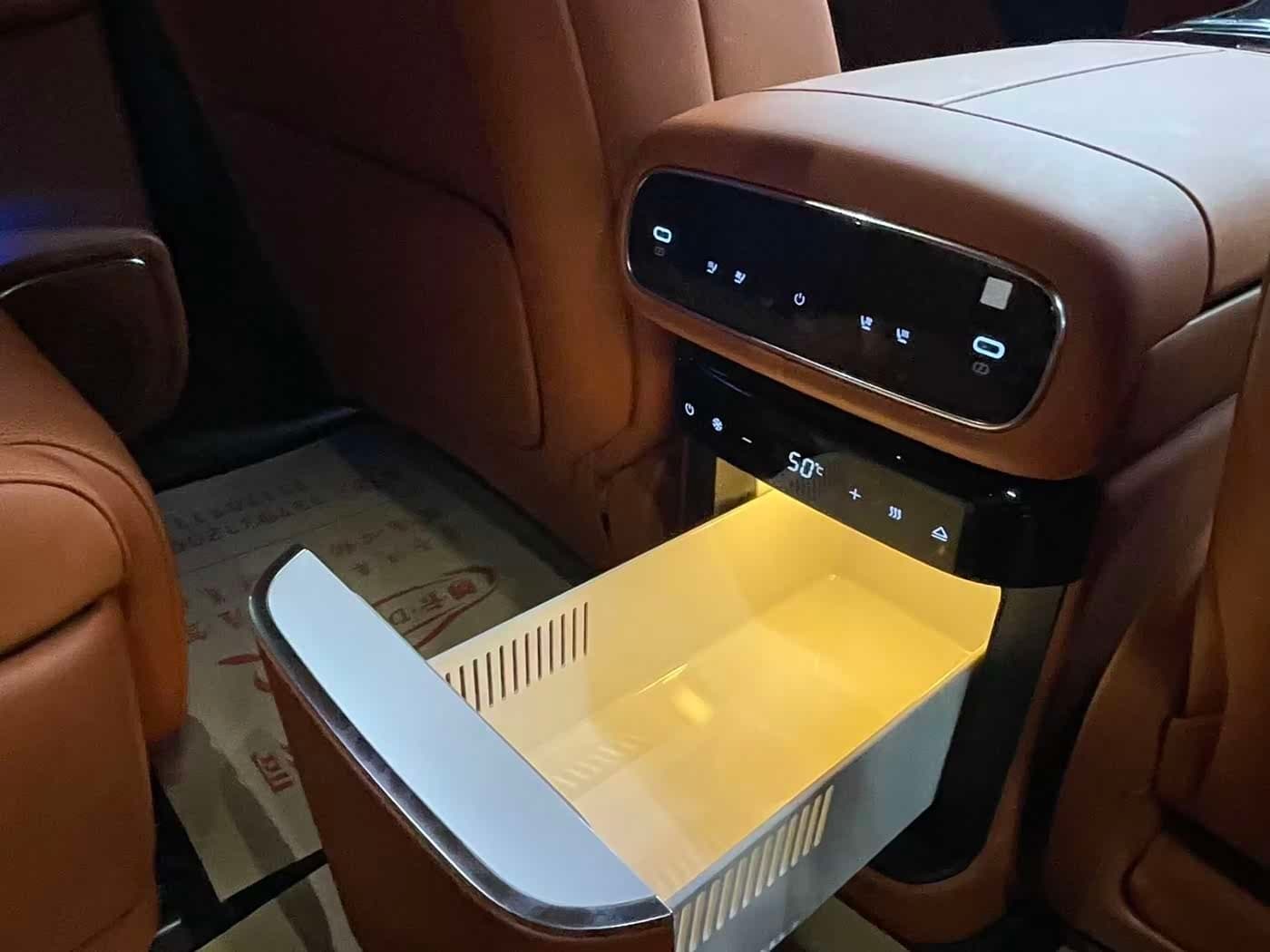 2025 Geely Galaxy Galaxy M9 Green, 400 km, China export – photo 11