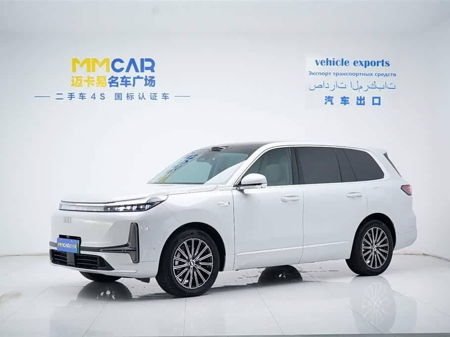 2025 Geely Galaxy Galaxy M9 White, 13,000 km, China export – photo 1