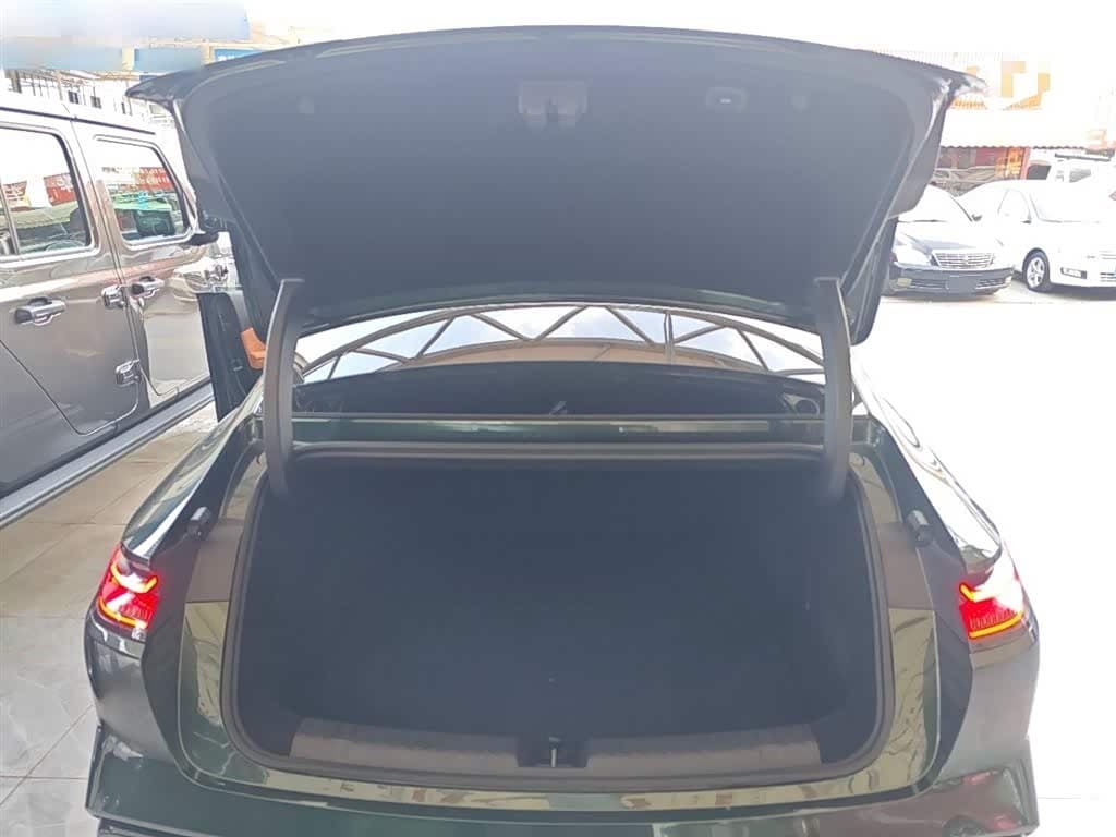 2025 Geely Galaxy Galaxy Xingyao 8 Green, 11,800 km, China export – photo 19