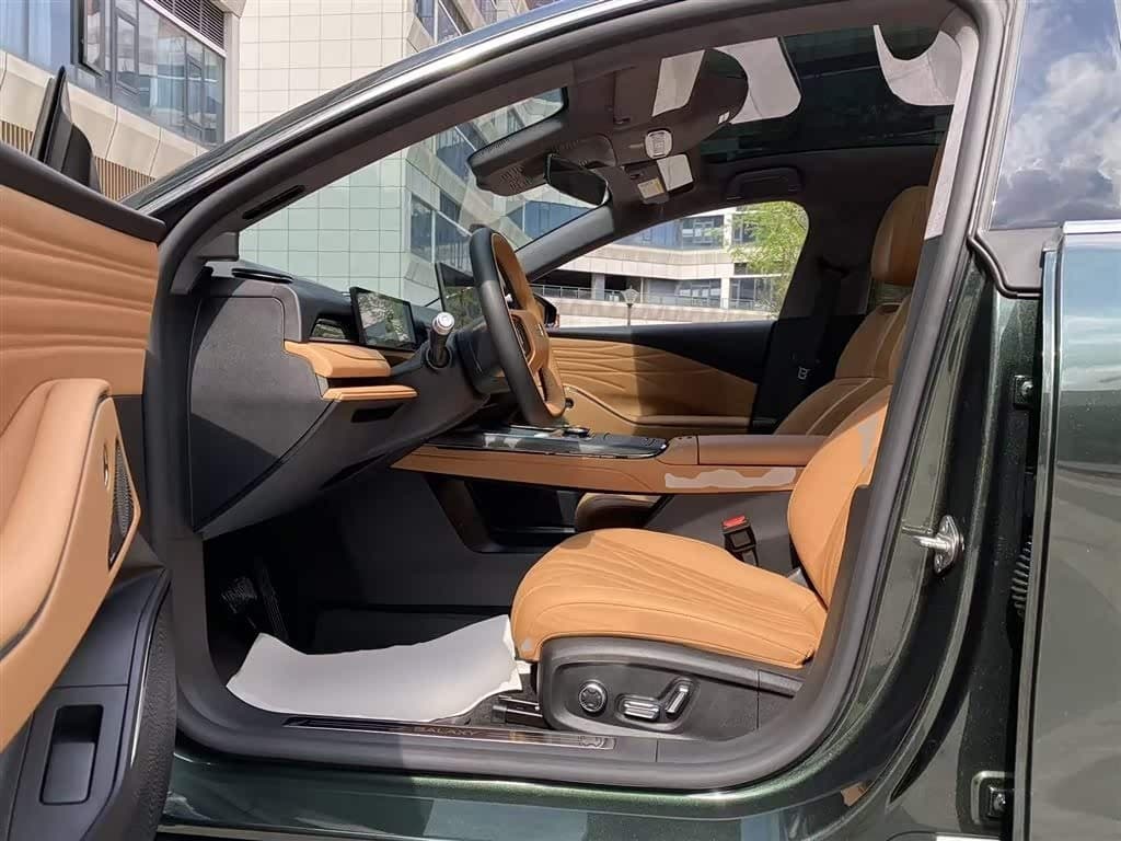 2025 Geely Galaxy Galaxy Xingyao 8 Green, 11,800 km, China export – photo 15