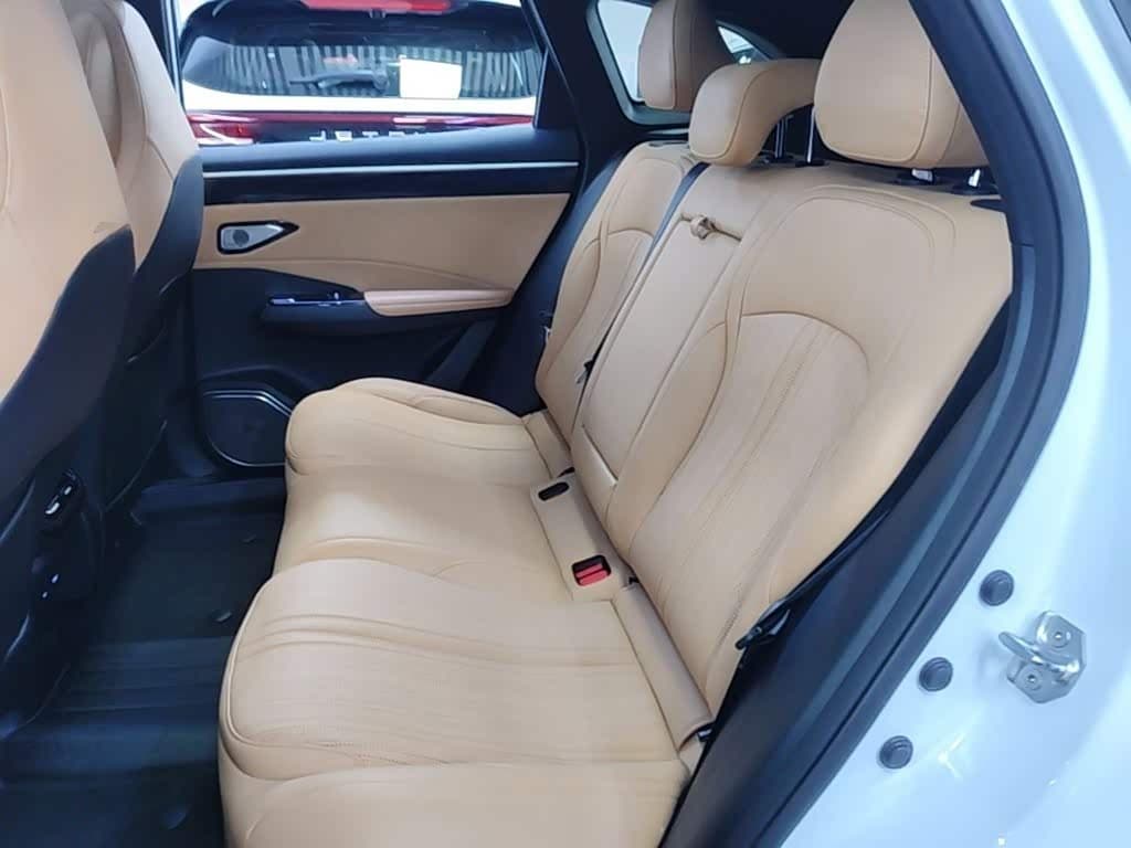 2023 Geely Galaxy Galaxy L7 White, 32,700 km, China export – photo 17