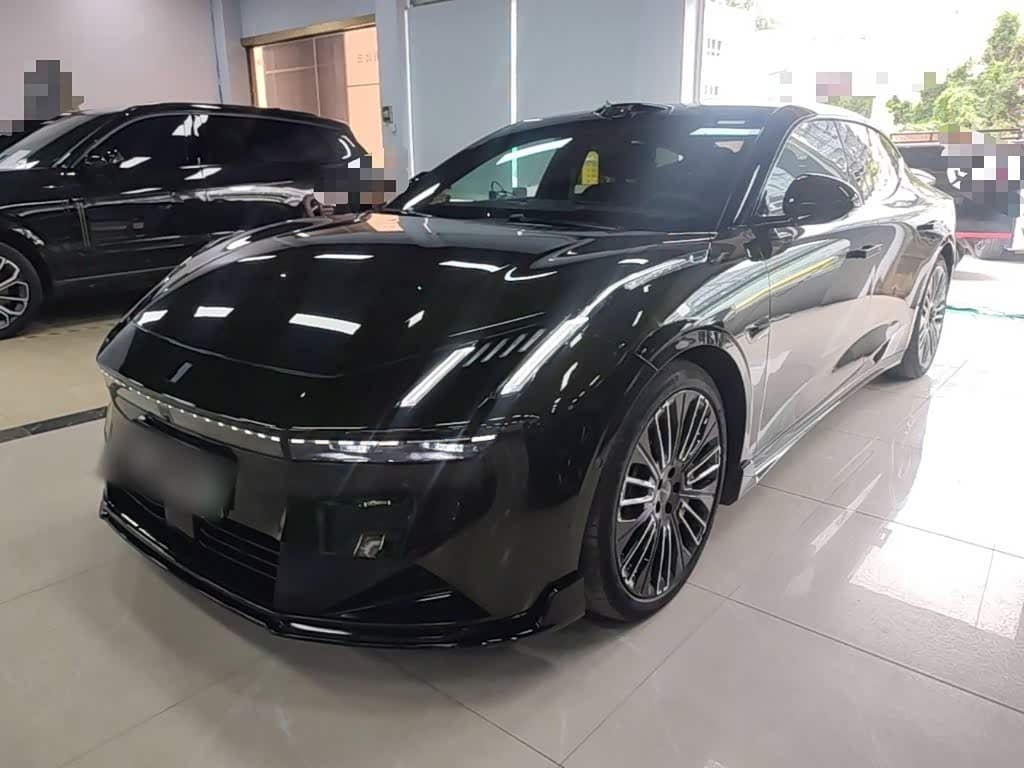 2025 Lynk & Co 10 EM-P Green, 8,300 km, China export – photo 1