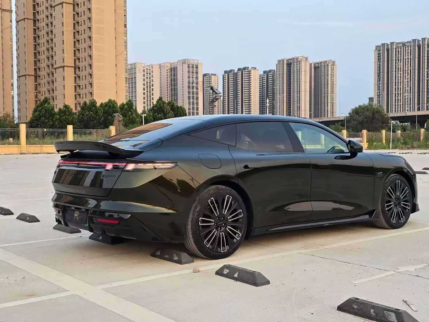 2025 Lynk & Co 10 EM-P Black, 8,000 km, China export – photo 9