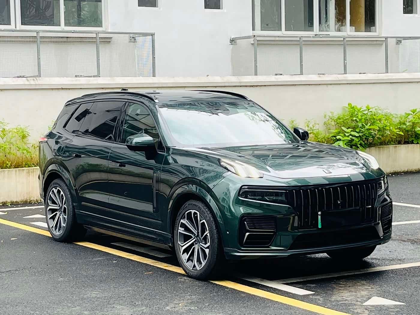 2024 Lynk & Co 09 EM-P Green, 48,000 km, China export – photo 3