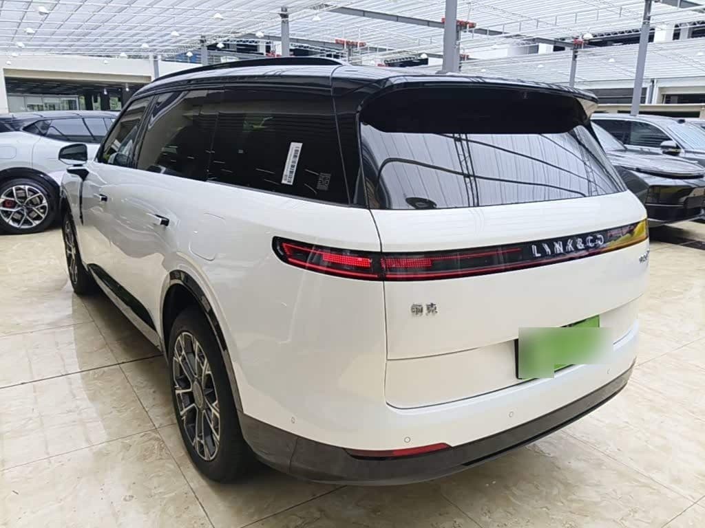 2025 Lynk & Co 900 White, 1,900 km, China export – photo 5