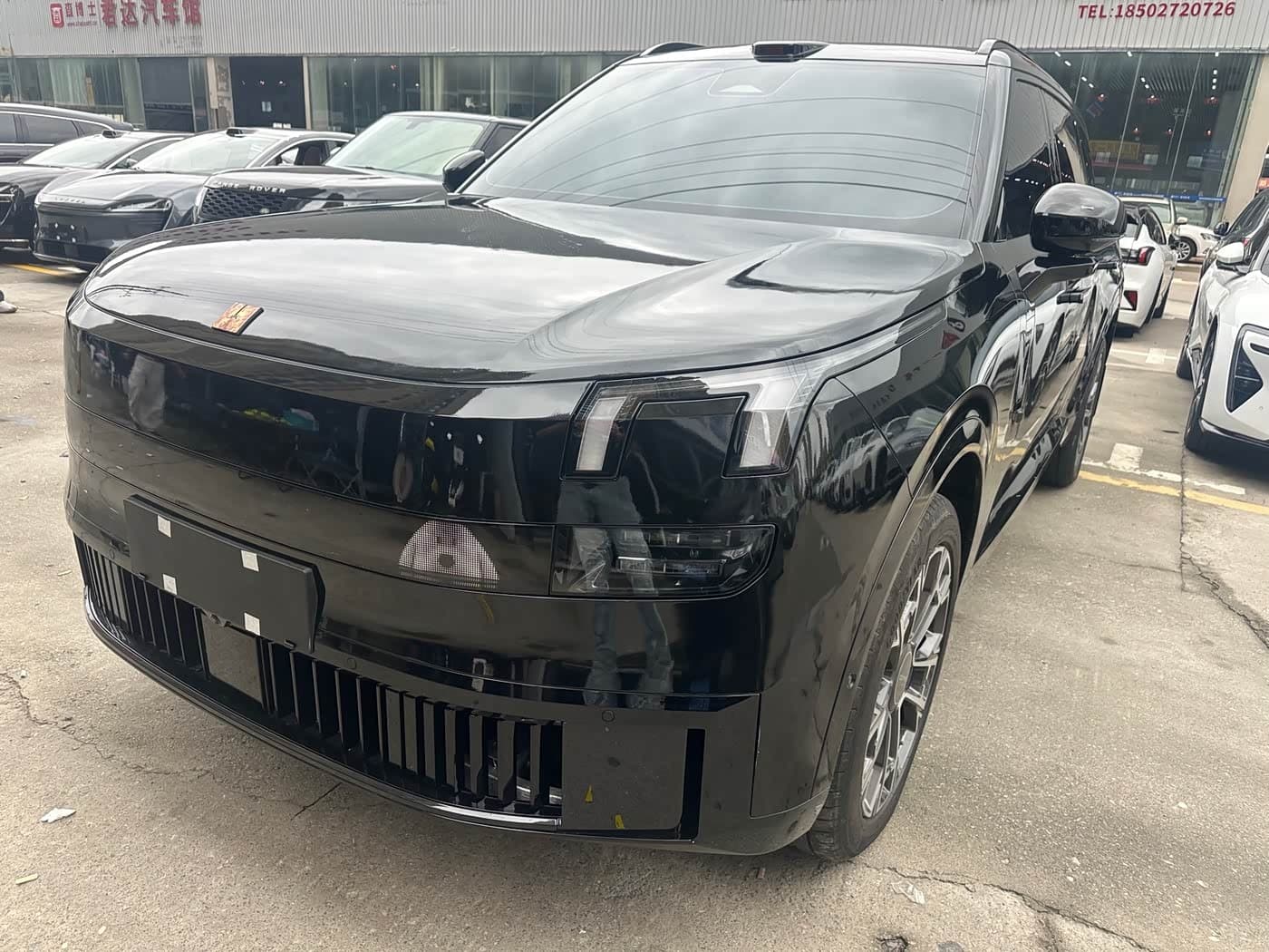 2025 Lynk & Co 900 Black, 12,000 km, China export – photo 1