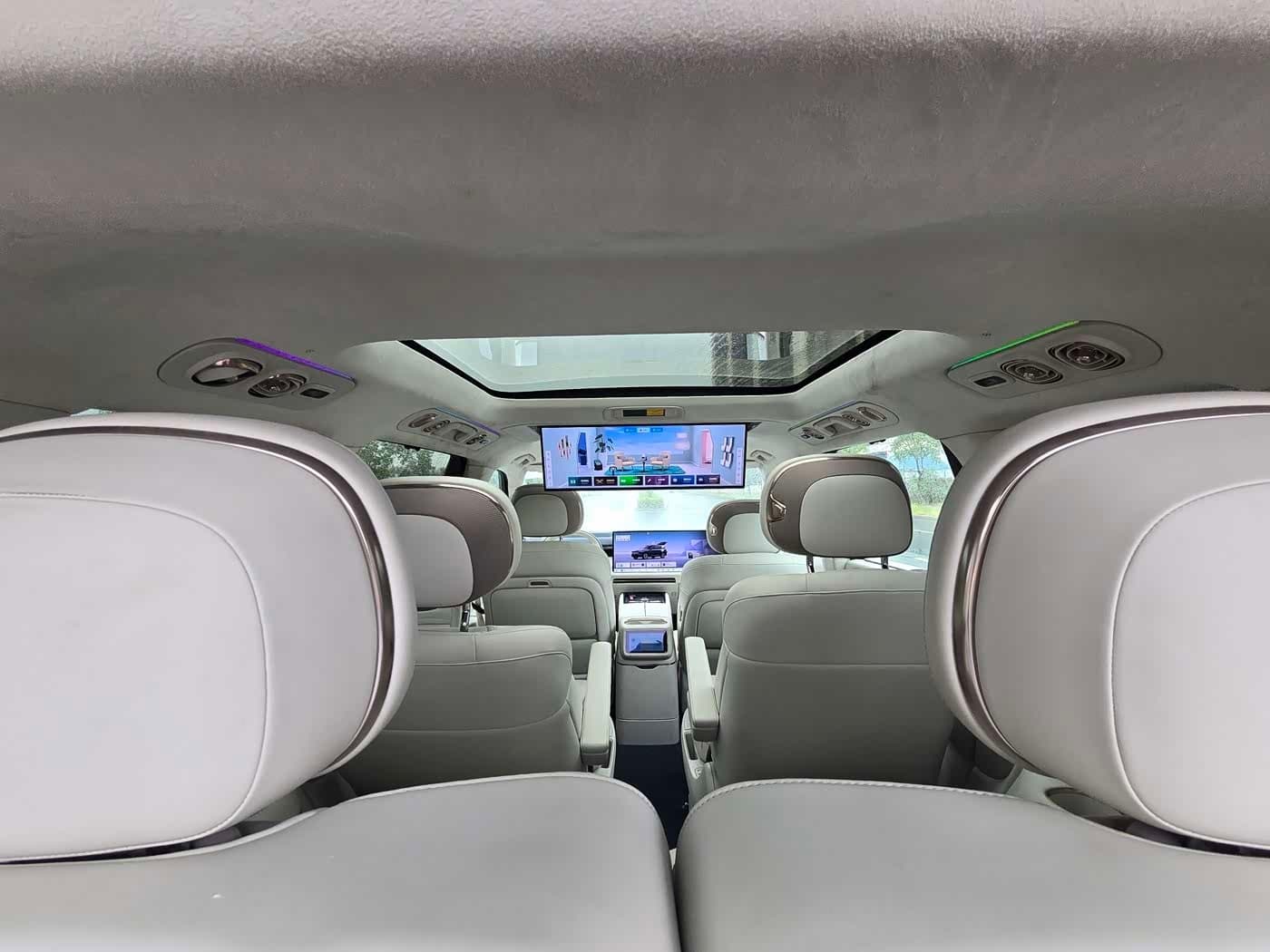2025 Lynk & Co 900 Blue, 8,000 km, China export – photo 5