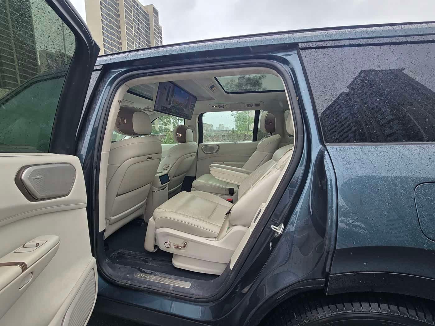 2025 Lynk & Co 900 Blue, 8,000 km, China export – photo 6