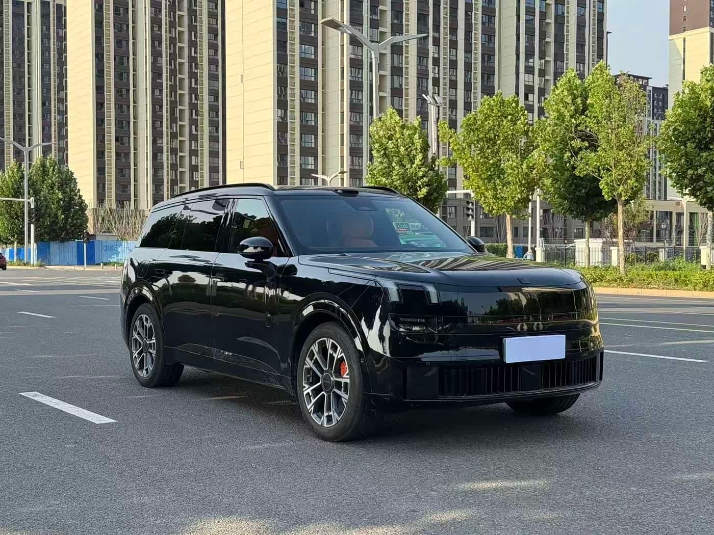 2025 Lynk & Co 900 Black, 10,000 km, China export – photo 3
