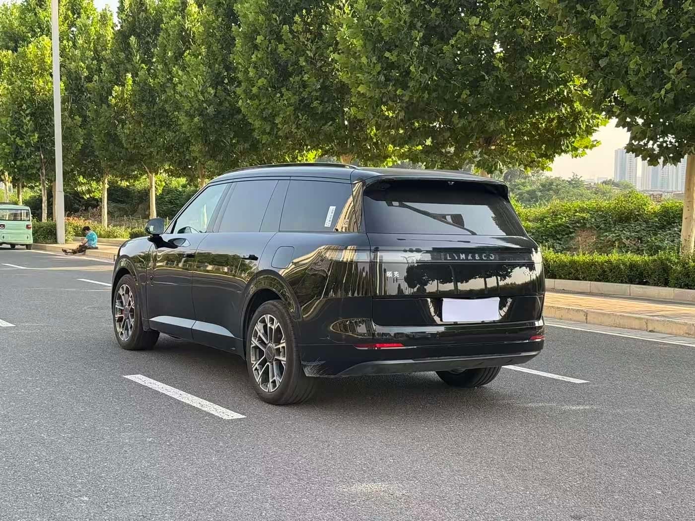 2025 Lynk & Co 900 Black, 10,000 km, China export – photo 7