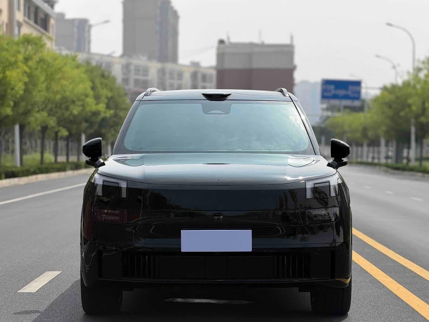 2025 Lynk & Co 900 Black, 20,000 km, China export – photo 2